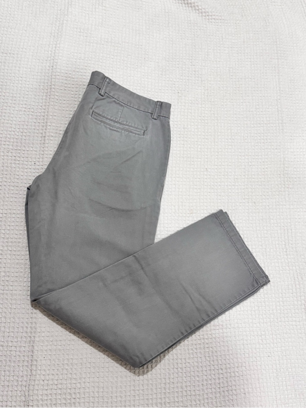 Old navy Men's Classic Slim-Fit Gray Pants 34x32